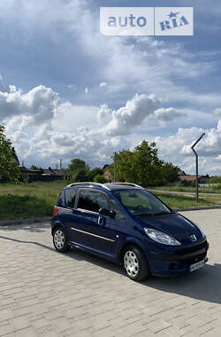 Микровэн Peugeot 1007 2008 в Здолбунове