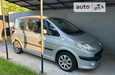 Мікровен Peugeot 1007 2006 в Рівному