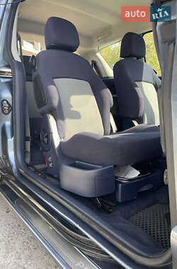 Микровэн Peugeot 1007 2006 в 
