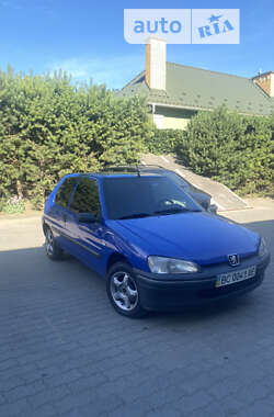 Хетчбек Peugeot 106 2000 в Мостиській