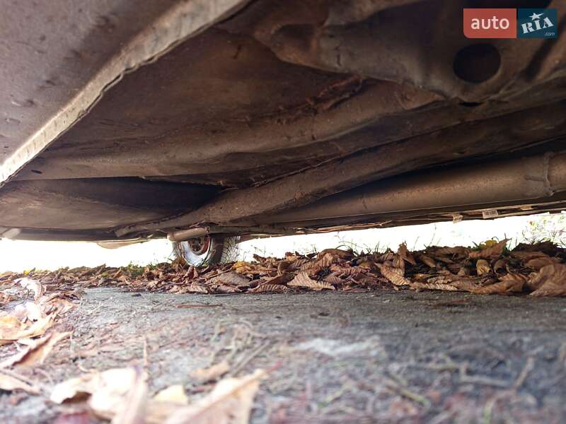 Хетчбек Peugeot 106 2001 в Глухові