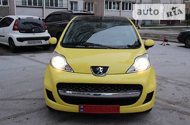 Peugeot 107 2011