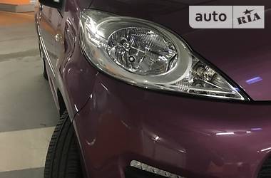 Хэтчбек Peugeot 107 2014 в Запорожье