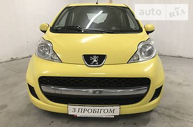 Хэтчбек Peugeot 107 2011 в Киеве