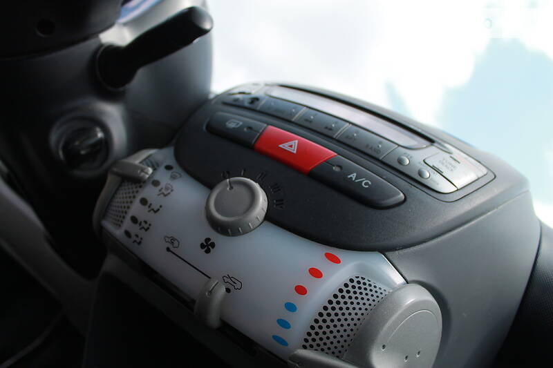 Хетчбек Peugeot 107 2011 в Дрогобичі