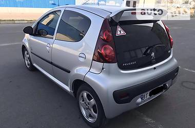 Хэтчбек Peugeot 107 2013 в Херсоне