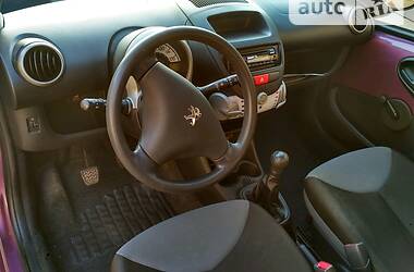 Хэтчбек Peugeot 107 2012 в Черновцах