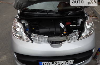 Хетчбек Peugeot 107 2006 в Тернополі