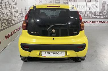Хэтчбек Peugeot 107 2012 в Киеве
