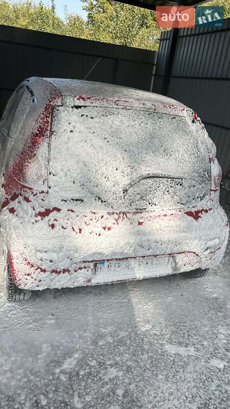 Хэтчбек Peugeot 107 2009 в Баре фото 3 Хэтчбек Peugeot 107 2009 в Баре