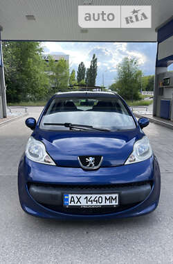 Хэтчбек Peugeot 107 2005 в Харькове