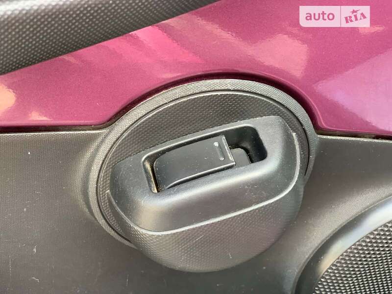 Хэтчбек Peugeot 107 2012 в Виннице