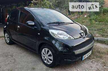 Хэтчбек Peugeot 107 2011 в Виннице