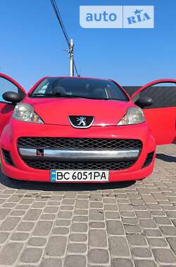 Хетчбек Peugeot 107 2010 в Львові