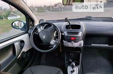 Хэтчбек Peugeot 107 2012 в Луцке