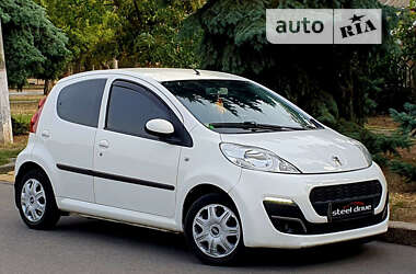 Peugeot 107 2012