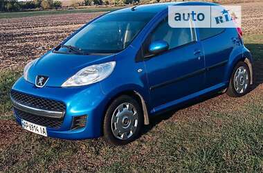 Хетчбек Peugeot 107 2011 в Запоріжжі