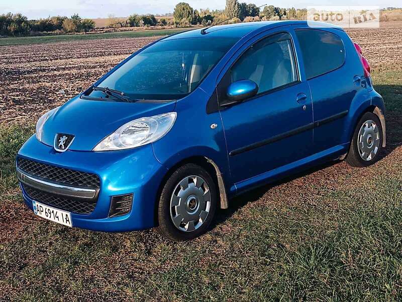 Хетчбек Peugeot 107 2011 в Запоріжжі