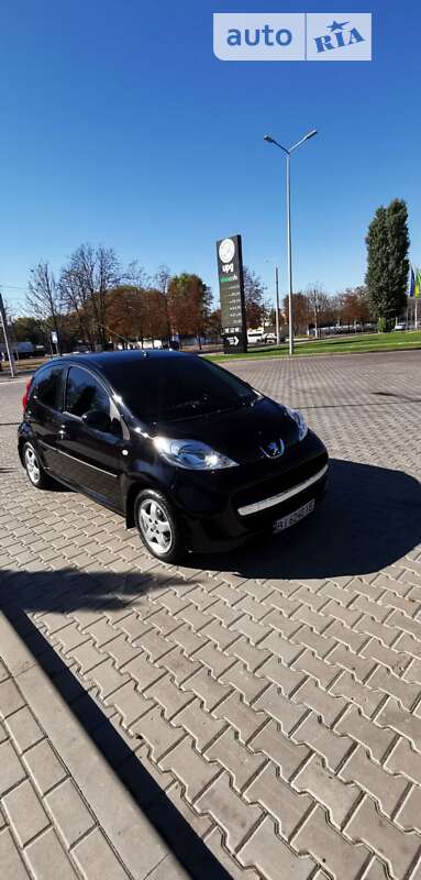 Хэтчбек Peugeot 107 2011 в Кременчуге