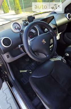 Хэтчбек Peugeot 107 2011 в Кременчуге