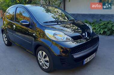 Хэтчбек Peugeot 107 2011 в Виннице