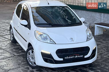 Peugeot 107 2012