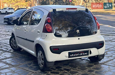 Хетчбек Peugeot 107 2012 в Миколаєві