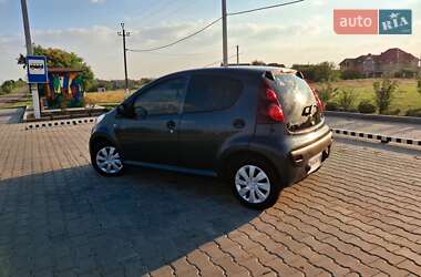 Хетчбек Peugeot 107 2014 в Доброславі