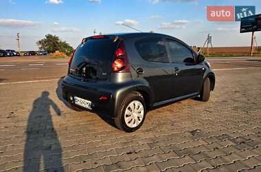 Хетчбек Peugeot 107 2014 в Доброславі