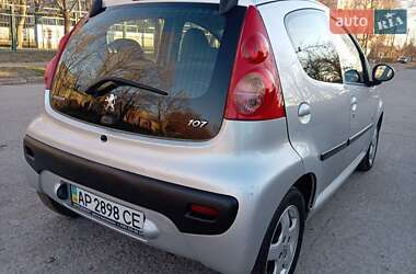 Хетчбек Peugeot 107 2011 в Нікополі