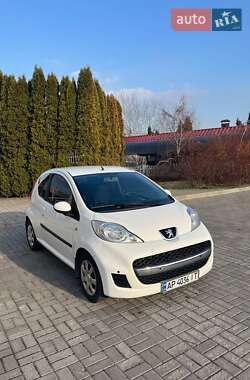 Хетчбек Peugeot 107 2011 в Запоріжжі