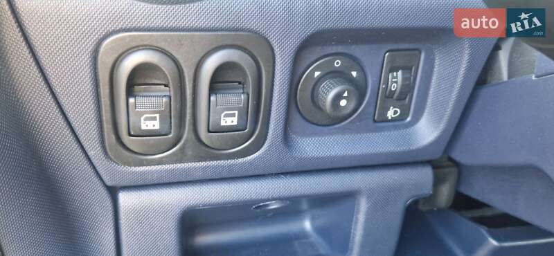 Хетчбек Peugeot 107 2005 в Львові