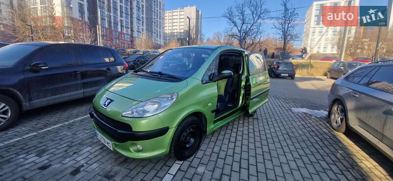 Peugeot 107 2005