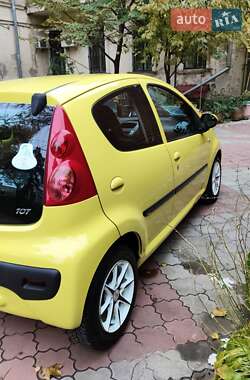 Хэтчбек Peugeot 107 2011 в Одессе