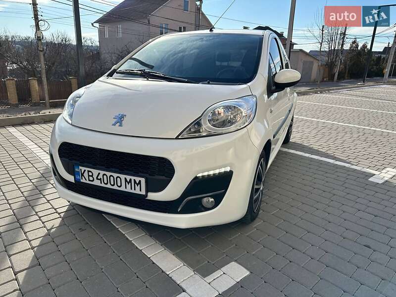 Хэтчбек Peugeot 107 2012 в Виннице