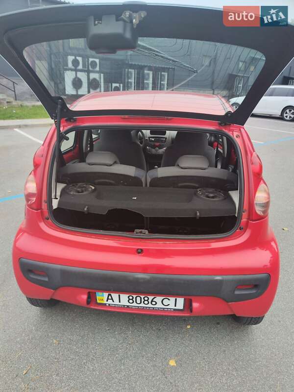 Хэтчбек Peugeot 107 2007 в Чернигове