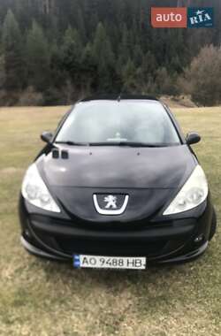 Хэтчбек Peugeot 107 2012 в 