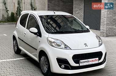 Хетчбек Peugeot 107 2013 в 