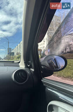 Хэтчбек Peugeot 107 2011 в 