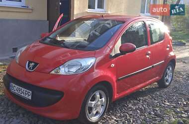 Хэтчбек Peugeot 107 2008 в 