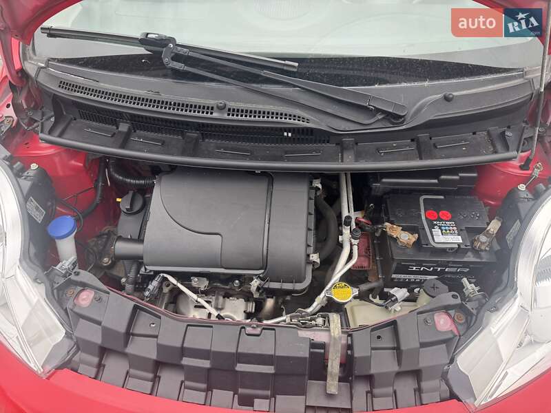 Хетчбек Peugeot 107 2012 в Харкові