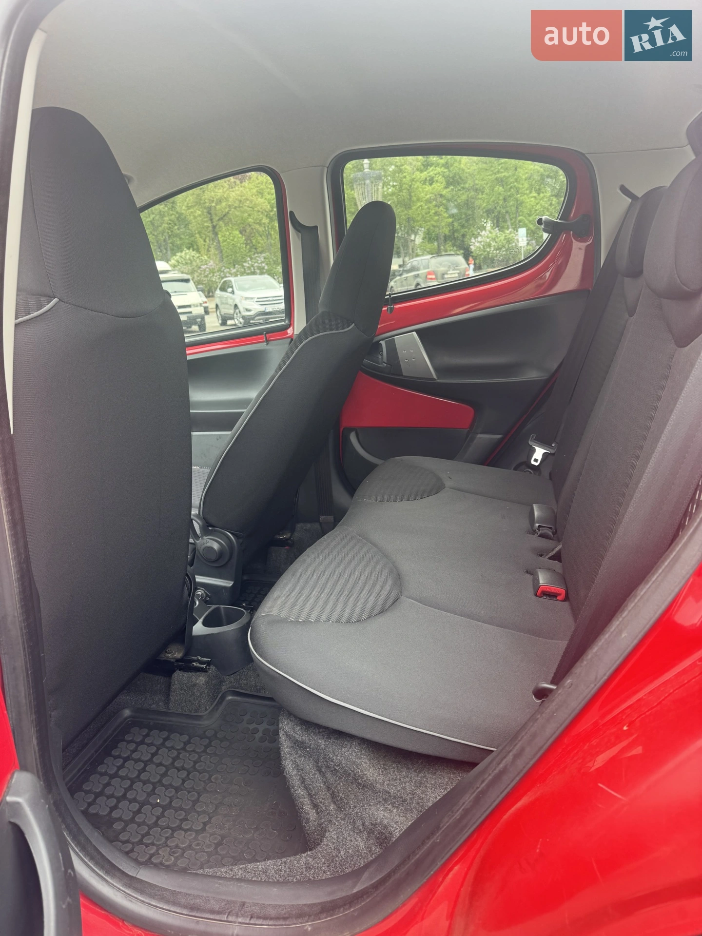 2012 Peugeot 107 - мініатюра 7
