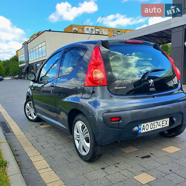 Хетчбек Peugeot 107 2008 в Ужгороді