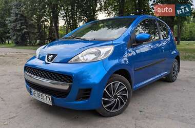 Хетчбек Peugeot 107 2011 в Кривому Розі