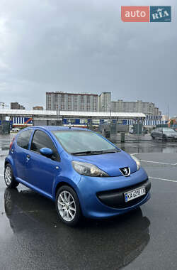 Хетчбек Peugeot 107 2007 в Києві