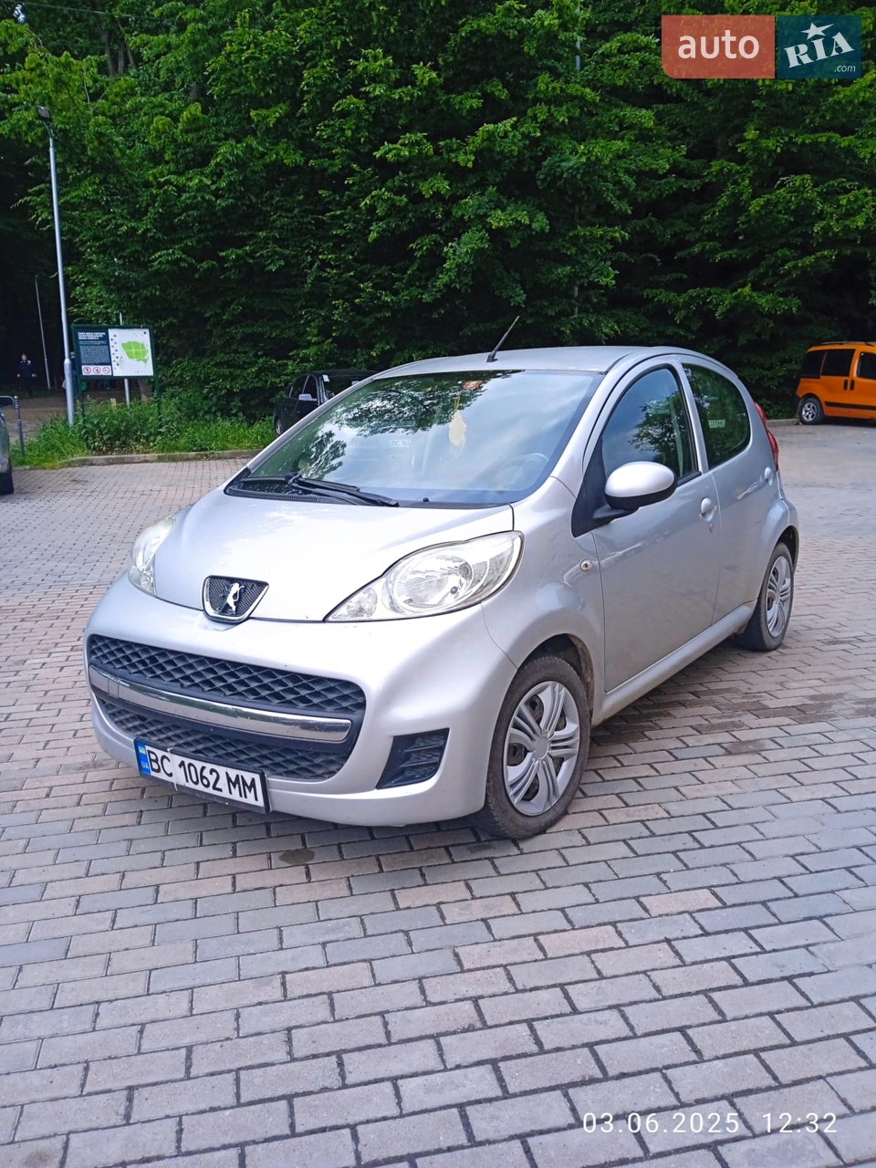 2010 Peugeot 107 - мініатюра 26