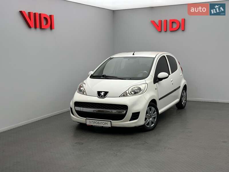 Peugeot 107 2011