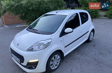 Хетчбек Peugeot 107 2012 в Полтаві