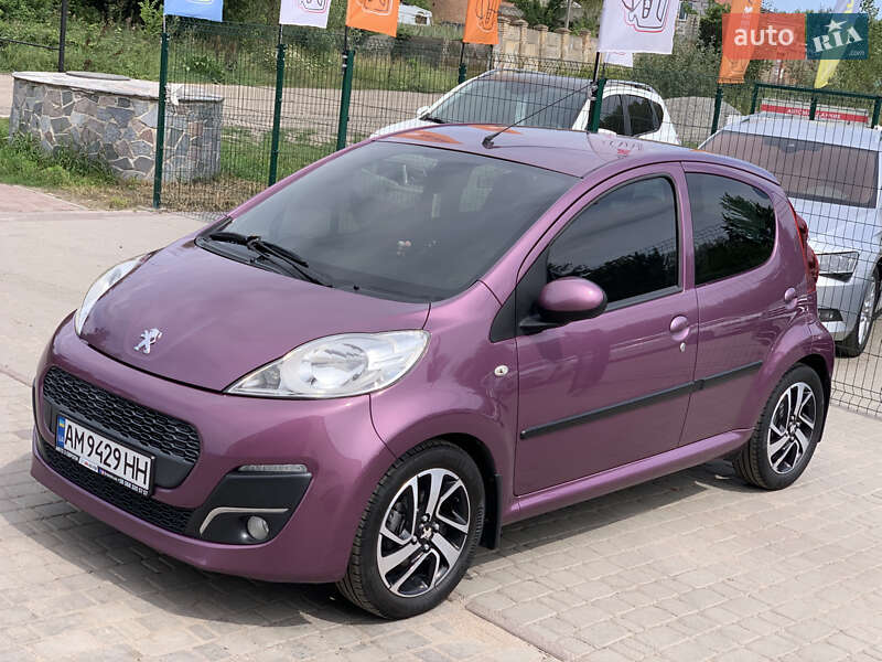 Хетчбек Peugeot 107 2014 в Бердичеві