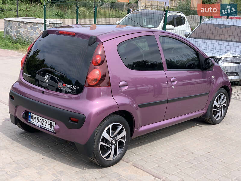 Хетчбек Peugeot 107 2014 в Бердичеві